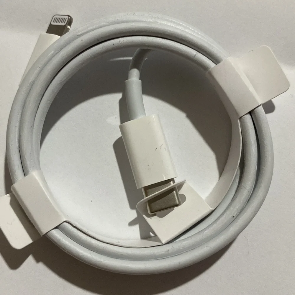 USB-C to Lightning Cable (1m)